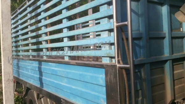 อิซุซุ  115Hp   กระบะรั้วสูงแสตนเลสทั้งลูก กระบะยาว 4.30 เมตร หัวเก๋งใหม่นอก