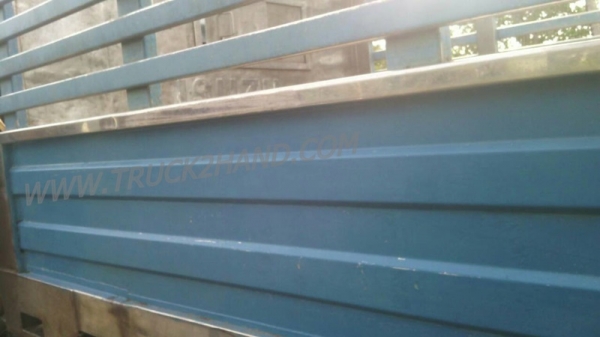 อิซุซุ  115Hp   กระบะรั้วสูงแสตนเลสทั้งลูก กระบะยาว 4.30 เมตร หัวเก๋งใหม่นอก