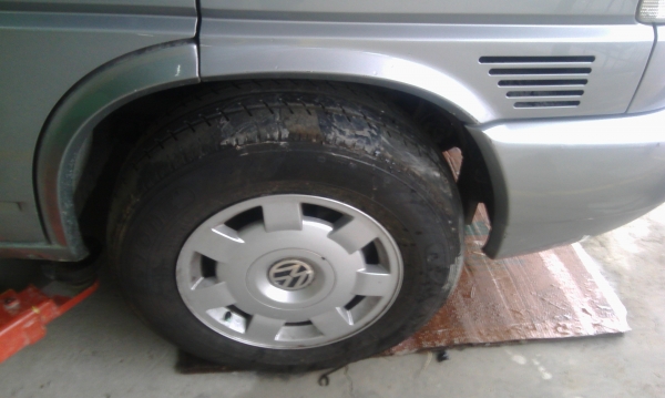 ขายถูกรถVOLK Caravelle 2.8L ปี2000