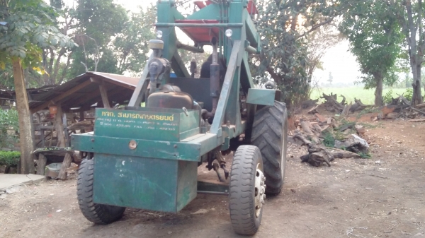 รถคีบพร้อมใช้ ของสามารถการเกษตร   ลอราคาอยากขาย