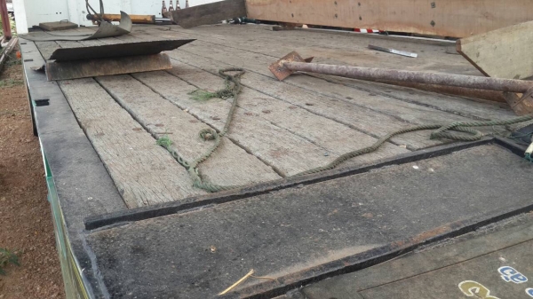 ขายด่วนแพเทเล่อรถเกี่ยวหางกระดกได้ ทำสีไว้สวยๆ ขายด่วนแพเทเล่อรถเกี่ยวหางกระดกได้ ทำสีไว้สวยๆ