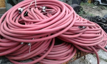 ขาย สายลม ขนาด 1/4" แรง 200 ps ของ USA  เมตรละ 100 บาท พร้อมหัวล็อค (ของใหม่)