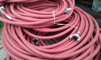 ขาย สายลม ขนาด 1/4" แรง 200 ps ของ USA  เมตรละ 100 บาท พร้อมหัวล็อค (ของใหม่)