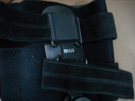 อุปกรณ์เครื่องช่วยพยุงข้อเข่าหลังผ่าตัดแบบสั้น,จุดหมุนเดี่ยว