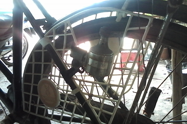 จักยาน ปั่นเพื่อสุขภาพ หรือสะสม ประดับสวน