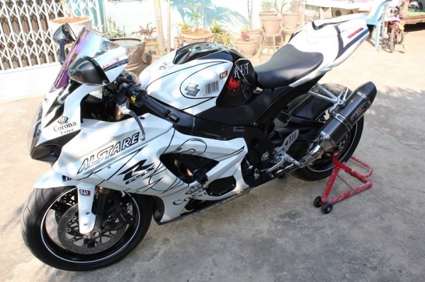 ขาย SUZUKI K8 อินวอยท์เสียสรรพสามิตแล้ว ราคา 285,000 ขาย SUZUKI K8 อินวอยท์เสียสรรพสามิตแล้ว ราคา 285,000