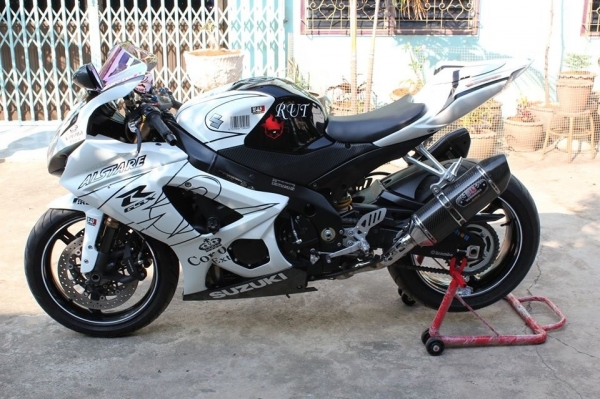 ขาย SUZUKI K8 อินวอยท์เสียสรรพสามิตแล้ว ราคา 285,000