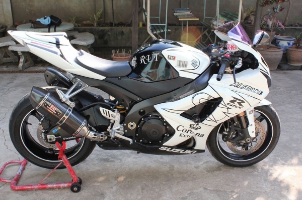 ขาย SUZUKI K8 อินวอยท์เสียสรรพสามิตแล้ว ราคา 285,000 ขาย SUZUKI K8 อินวอยท์เสียสรรพสามิตแล้ว ราคา 285,000