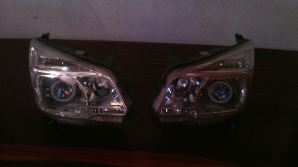 ขายไฟหน้าแต่งโปรเจคเตอร์เชฟวี่นิวโด้2012