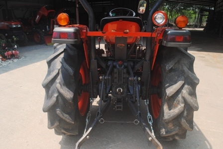 ขายรถไถ Kubota L 3408 DI (4WD) พร้อมมีดดันหน้า และผานพรวนช้าง รถพร้อมใช้งานครับ