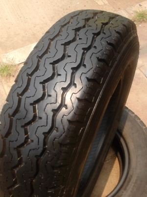 195R15C DUNLOP  SP LT37 มี 2 เส้น  TEL.081-427-3941