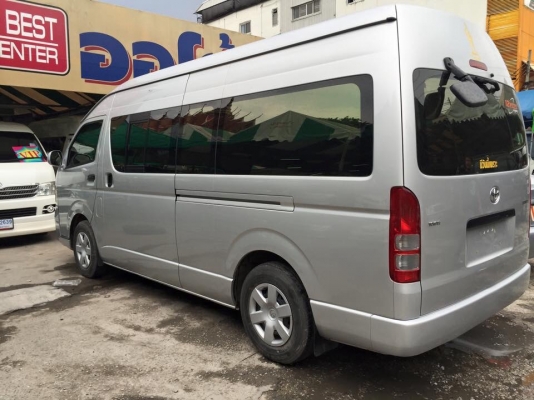 TOYOTA COMMUTER 2.5 ดีเซล ปี 13