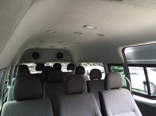 TOYOTA COMMUTER 2.5 ดีเซล ปี 13