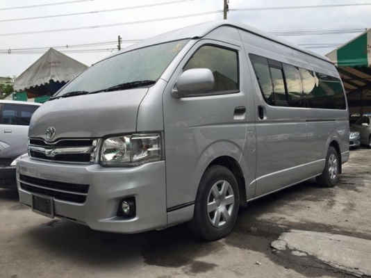 TOYOTA COMMUTER 2.5 ดีเซล ปี 13