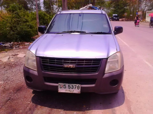ISUZU D-MAX SPARK ปี 2008 ภายในสวย หน้า-หลัง เดิมๆ ISUZU D-MAX SPARK ปี 2008 ภายในสวย หน้า-หลัง เดิมๆ