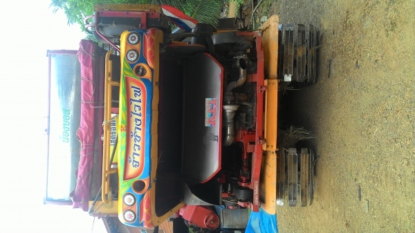 ขายรถเกี่ยวข้าวเกษตรพัฒนา เจ้าช้างไวไฟ ปลายปี 51 ราคา 1,000,000 บาท ขายรถเกี่ยวข้าวเกษตรพัฒนา เจ้าช้างไวไฟ ปลายปี 51 ราคา 1,000,000 บาท