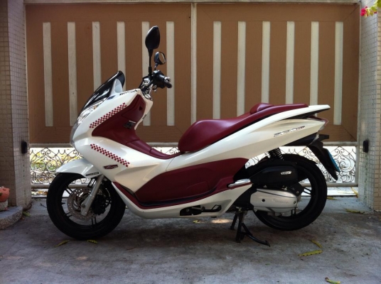 ขออนุญาติขาย HONDA PCX 150-i รุ่น IDLING STOP ปี 2012 ทะเบียนสวย โอนให้ฟรีครับ ขออนุญาติขาย HONDA PCX 150-i รุ่น IDLING STOP ปี 2012 ทะเบียนสวย โอนให้ฟรีครับ