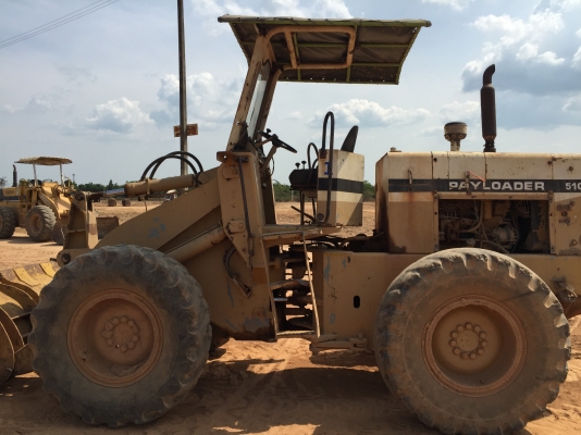 รถตักล้อยางKOMATSU 510 เล่มทะเบียน กรองคู่..รถสวย เดิมๆ เอวแน่น เครื่องดี ปั้มดี รถแรงดี...