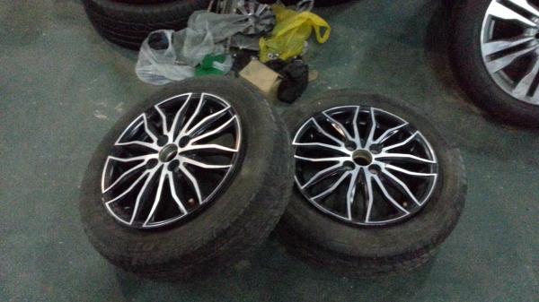 เศษล้อ Vios TRD ขอบ15 ต้องทำสีใหม่ ไม่มียาง