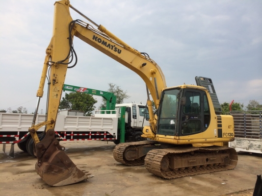 ขายรถขุด KOิMATSU PC130-6  เก่านอก ไฟฟ้าเต็ม