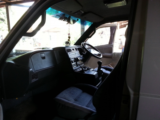 ขายรถตู้ เบนซ์ ปี 2547 ขายรถตู้ เบนซ์ ปี 2547