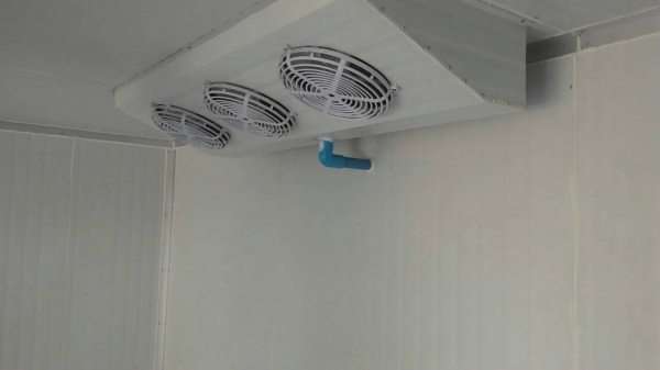 ห้องเย็น ตั้งพื้น ติดรถ (ต้องการสเปคใหนทำตามสั่งใหม่เก่าสั่งได้)