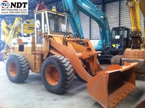 รถตัก KOMATSU 510 7037ชม. มาดูมาลองรถได้ที่บริษัทเลยครับ