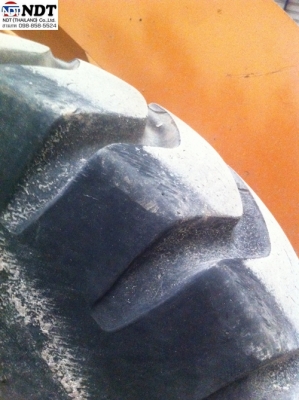 รถตัก KOMATSU 510 7037ชม. มาดูมาลองรถได้ที่บริษัทเลยครับ