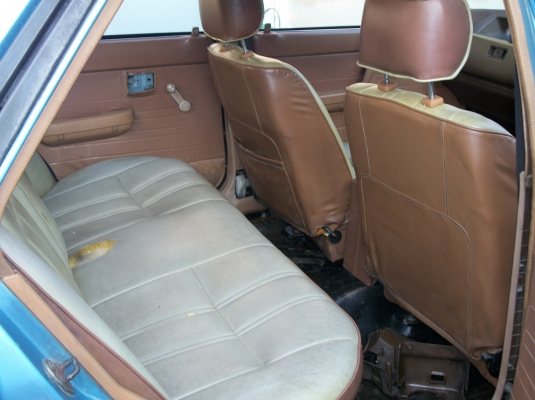 ขายถูกตามสภาพ รถจอดนาน สตาร์ตติด Ford tal star 1600 CC ลดราคาสุดๆแล้วนะครับ 12000 ครับจะไปเที่ยวสงกรานต์ครับ รถสตาร์ดติดแล้ววิ่งได้แล้วนะครับ