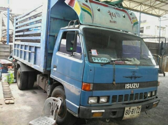 หกล้อ Isuzu 115แรง (สั่งลุย) ดั้มสามมิตร5คิว สภาพดีสวยพร้อมใช้ ทะเบียนพร้อมโอน