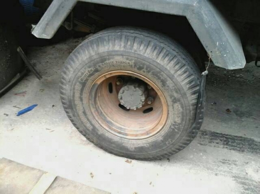 หกล้อ Isuzu 115แรง (สั่งลุย) ดั้มสามมิตร5คิว สภาพดีสวยพร้อมใช้ ทะเบียนพร้อมโอน