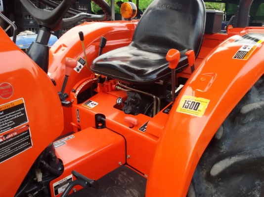 ปัญญาแทรคเตอร์..จัดมาให้ครับ ด่วน!!!คูโบต้า L3608 ใบมีดคานล่าง เล่มทะเบียนพร้อม จัดส่ง อ.ปางศิลาทอง จ.กำแพงเพชร