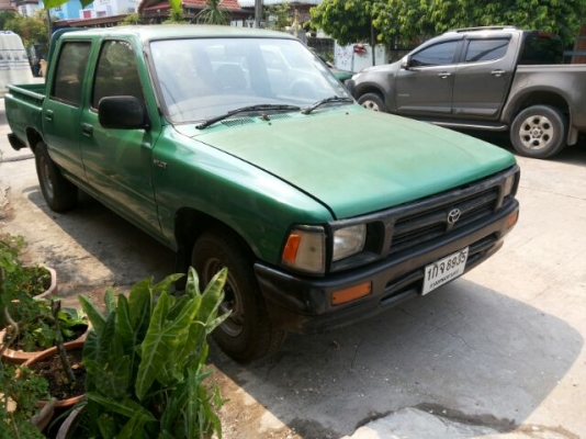 TOYOTA MIGHTY 4 ประตู เดิม ทะเบียนพร้อม TOYOTA MIGHTY 4 ประตู เดิม ทะเบียนพร้อม
