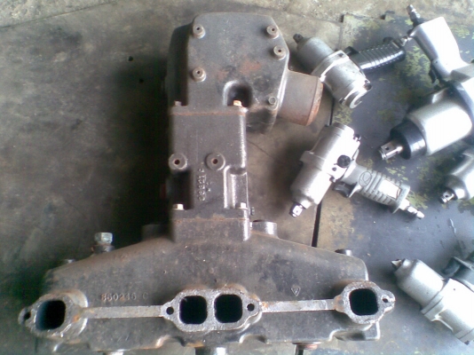 ขายท่อไอเสีย Mercury (ขายเป็นคู่ค่ะ) และอะไหล่แยกขายได้ทุกชิ้นค่ะ