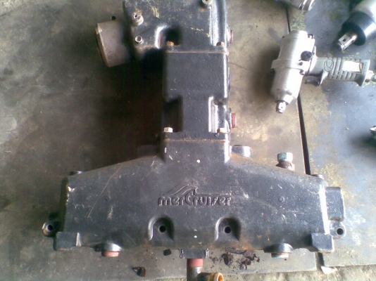 ขายท่อไอเสีย Mercury (ขายเป็นคู่ค่ะ) และอะไหล่แยกขายได้ทุกชิ้นค่ะ