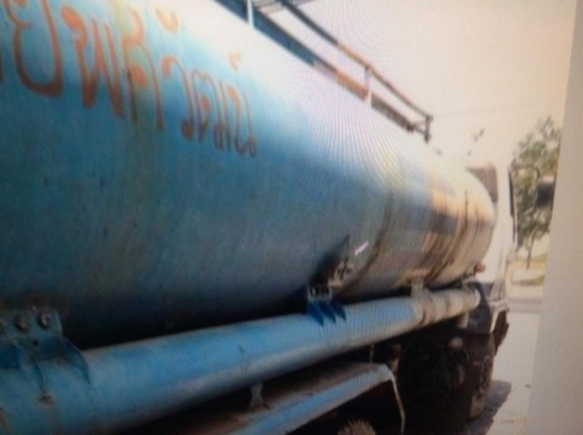 รถบรรทุกน้ำ 10 ล้อ 1 เพลา เครื่อง6D16 เทอร์โบ 220 แรง FN515