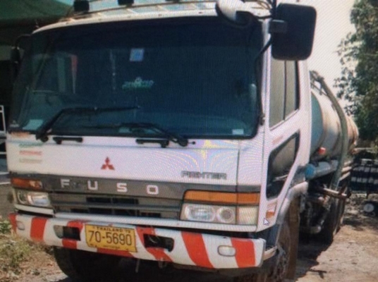 รถบรรทุกน้ำ 10 ล้อ 1 เพลา เครื่อง6D16 เทอร์โบ 220 แรง FN515