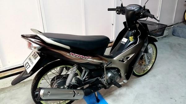 SPARK nano  สีดำน้ำตาล รถเดือน พฤษภาคม ปี 54 ไมล์ 4 หมื่นโล ระบบคาบูร์ รุ่นนี้เครื่องเงียบสุดยอด  แถม 2 รายการ 16900