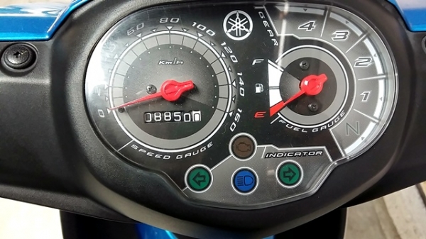 SPARK 115 i สีน้ำเงิน โฉมใหม่ ( สต๊าทมือ ) รถเดือน สิงหาคม ปี 57 ไมล์ 8 พันโล หัวฉีดประหยัดน้ำมัน แถม 2 รายการ 25900