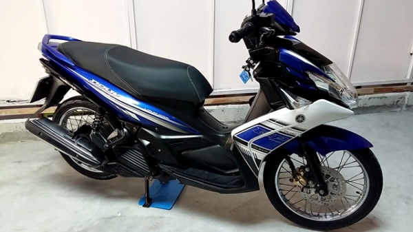 nuovo sx  รุ่น limited สี นํ้าเงินขาว รถเดือน พฤษภาคม ปี 57 ไมล์ 16***โล แถม 2 รายการ 25900