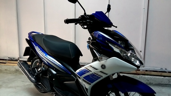 nuovo sx  รุ่น limited สี นํ้าเงินขาว รถเดือน พฤษภาคม ปี 57 ไมล์ 16***โล แถม 2 รายการ 25900