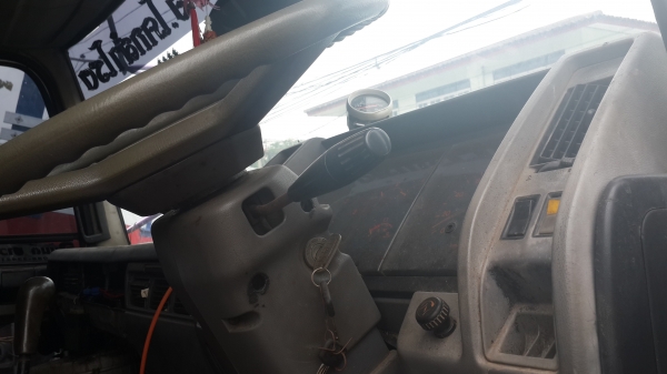 ขาย10ล้อฮีโน่ สิงไฮเทค FL3H ยาว6.20 เมตร 1เพลาพื้นเรียบ เบรคจิฟฟี่ พวงมาลัยพางเวอร์แอร์ใหม่เน็นฉ่ำ เครื่องHO7D  195แรงม้า