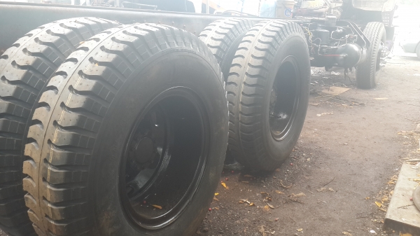 ขาย10ล้อฮีโน่ สิงไฮเทค FL3H ยาว6.20 เมตร 1เพลาพื้นเรียบ เบรคจิฟฟี่ พวงมาลัยพางเวอร์แอร์ใหม่เน็นฉ่ำ เครื่องHO7D  195แรงม้า