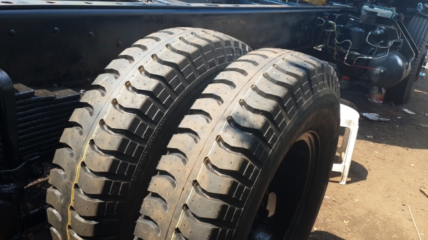 ขาย10ล้อฮีโน่ สิงไฮเทค FL3H ยาว6.20 เมตร 1เพลาพื้นเรียบ เบรคจิฟฟี่ พวงมาลัยพางเวอร์แอร์ใหม่เน็นฉ่ำ เครื่องHO7D  195แรงม้า