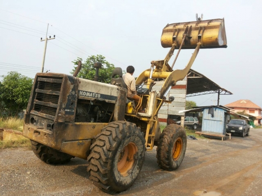 รถตัก 515 ราคา 350,000 บ. รถอยู่สระบุรี