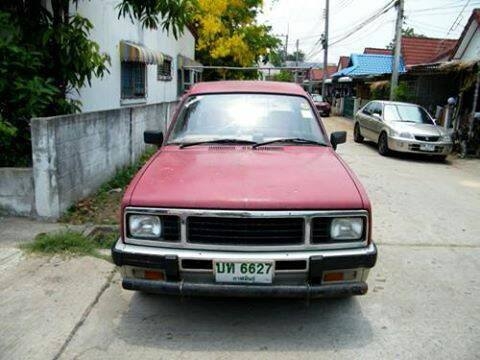 !!!!!!! อีซูซุ KB แค๊ป ปี 31 เครื่องดีมากแน่นๆ ช่วงล่างดี แชทชีสวย ล้อแม็ก ยางดี