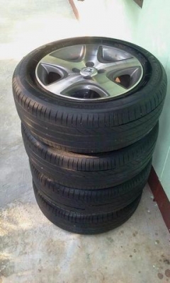 แม็ก+ยาง มิชลิน ปี 13 สวยๆเลยคับ 4 รู