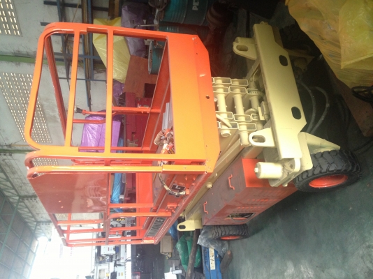 ขายลิฟท์ X รถกระเช้า Scissor Lift สูง 6 เมตร