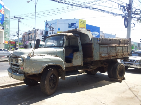 ISUZU 6 ล้อดั้มหน้ายาวช่วงล่างใหญ่เครื่องEH700พร้อมใช้ตามสภาพ