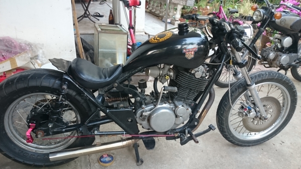 ขาย sr400 แต่งbobberดุๆ ขาย sr400 แต่งbobberดุๆ
